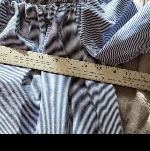 Tommy Hilfiger Off the shoulder blue & White Peasant Top SZ Small - Picture 11 of 12